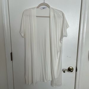 Carly Jean Los Angeles Short sleeve cardigan